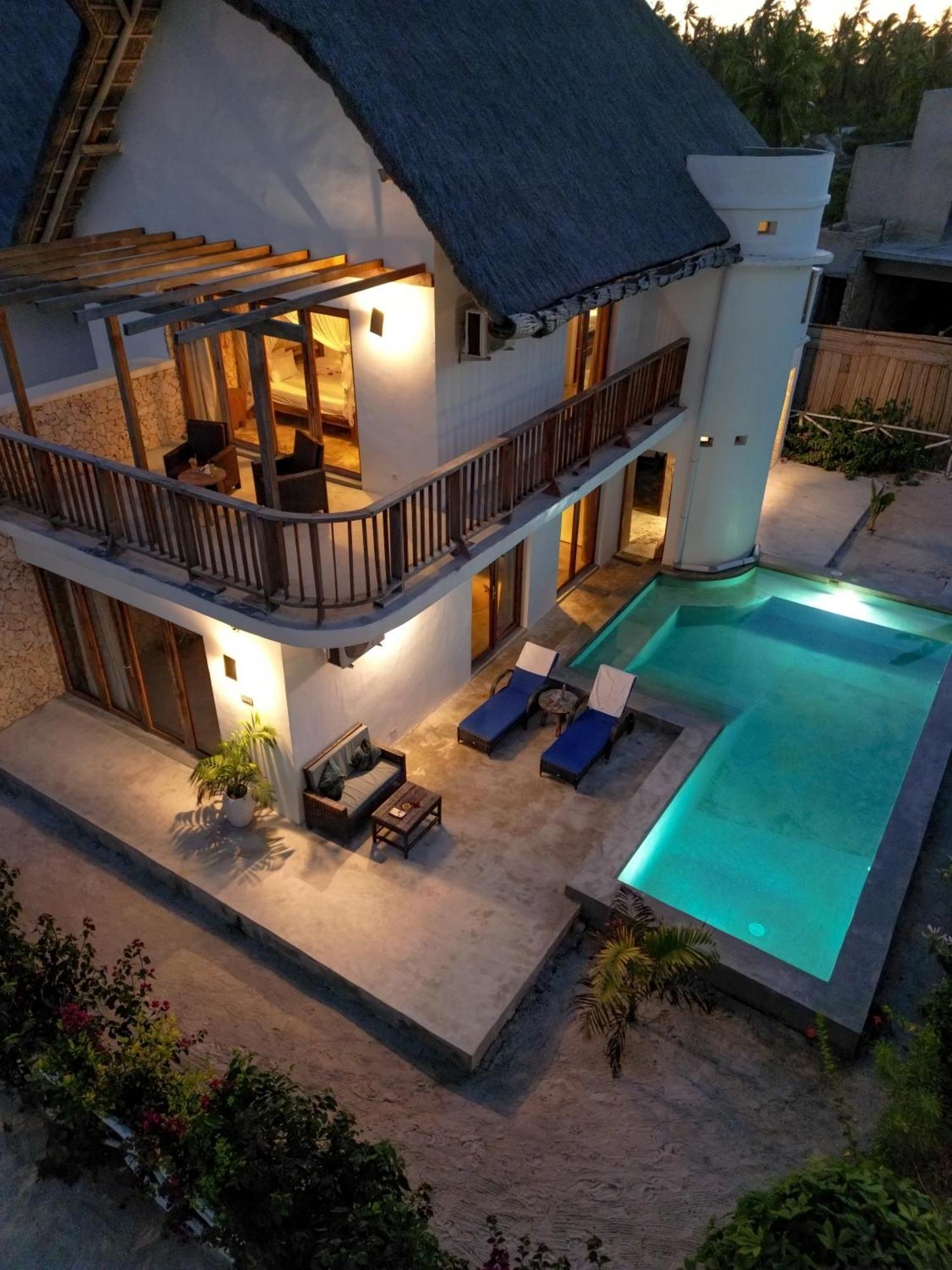 Natural Park Villa Resort Pingwe Buitenkant foto