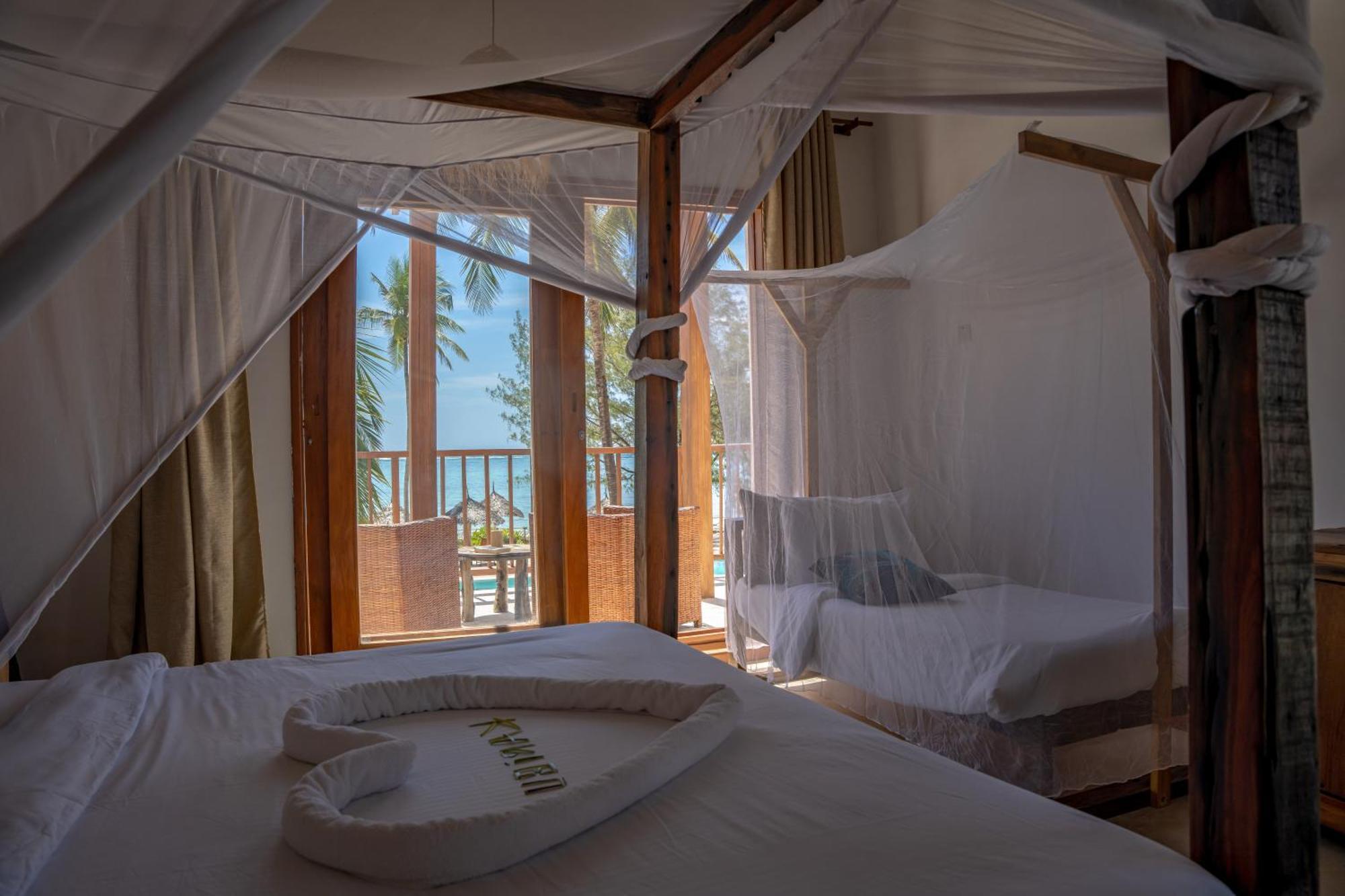 Natural Park Villa Resort Pingwe Buitenkant foto