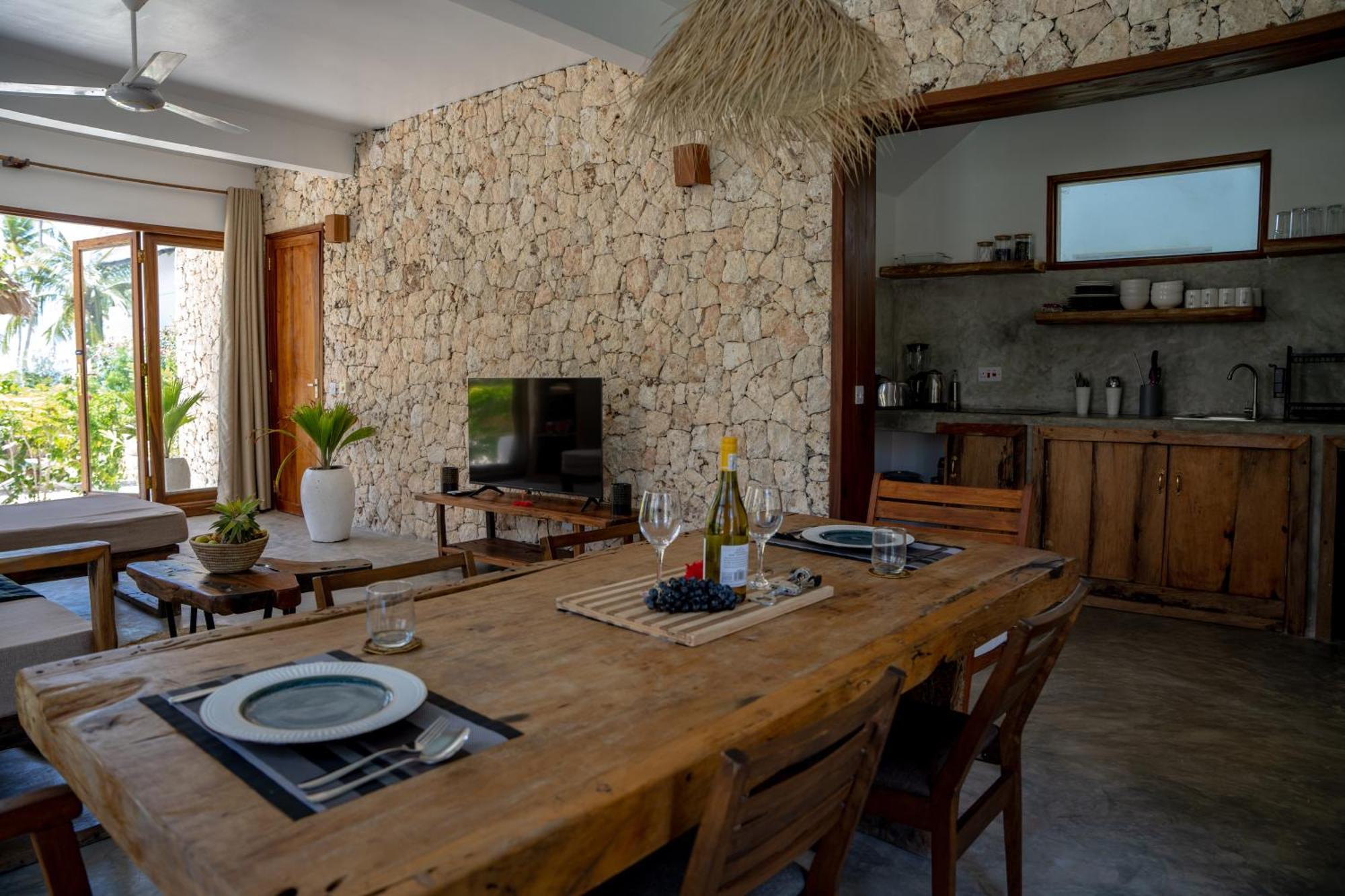 Natural Park Villa Resort Pingwe Kamer foto